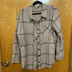 Maurice’s Plaid Button-Up Shirt